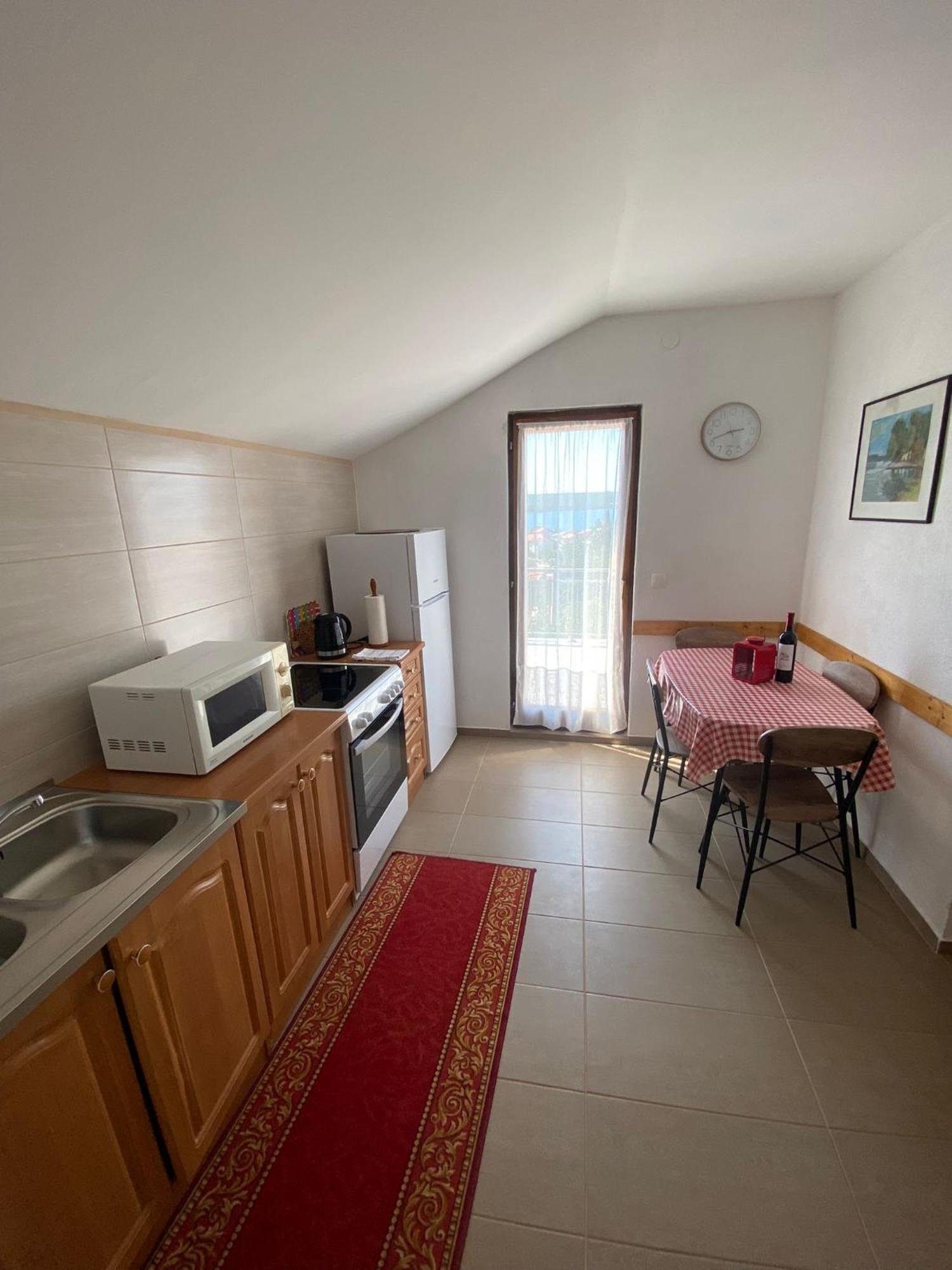 Apartmani Anka Gornji Karin Exterior foto